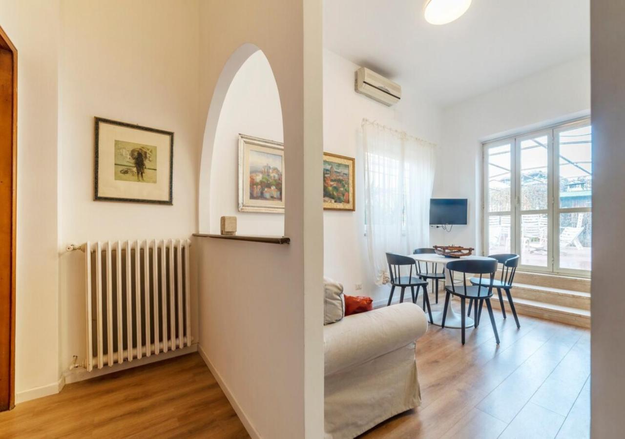 Elegant, With Private Terrace Next To The Vatican ローマ エクステリア 写真