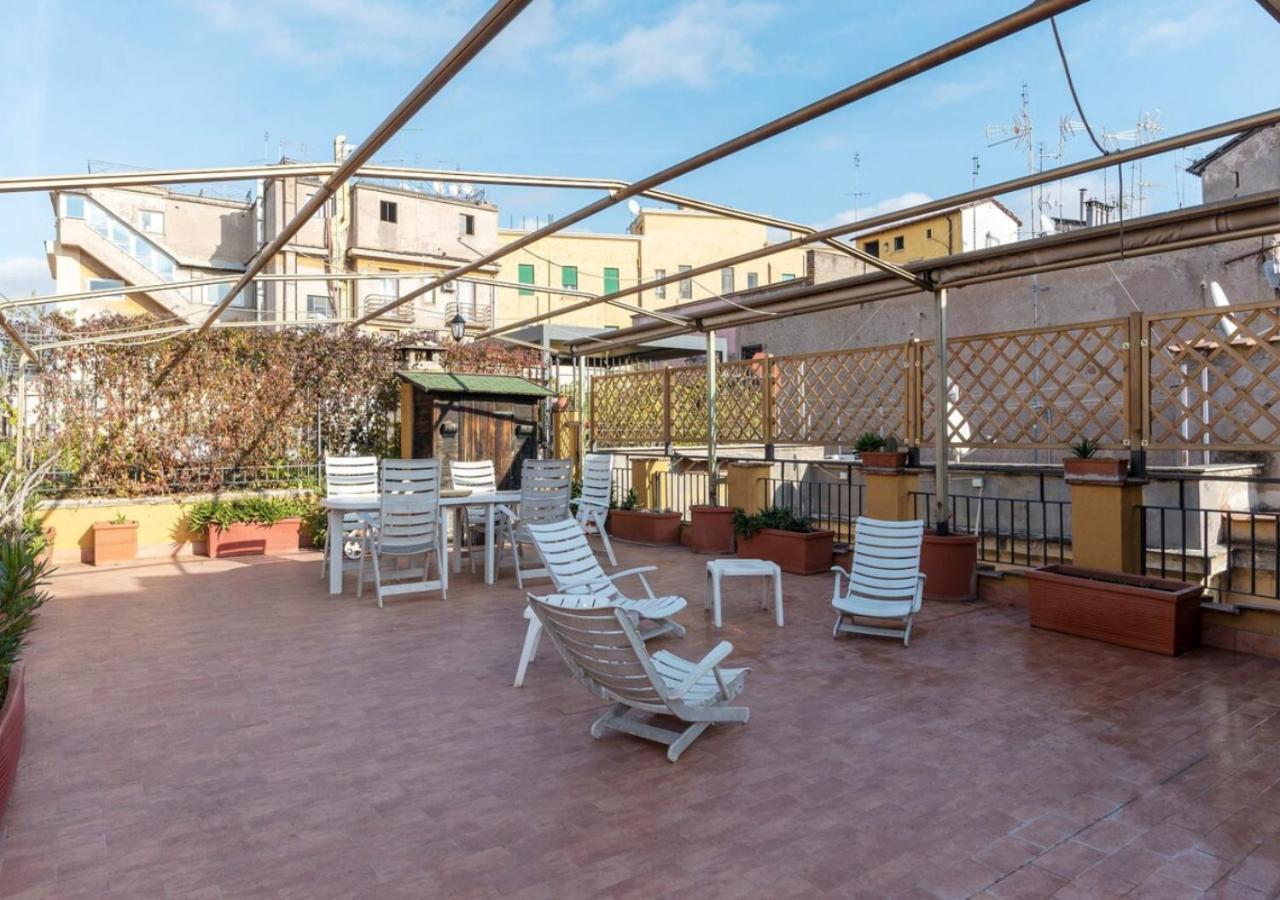 Elegant, With Private Terrace Next To The Vatican ローマ エクステリア 写真